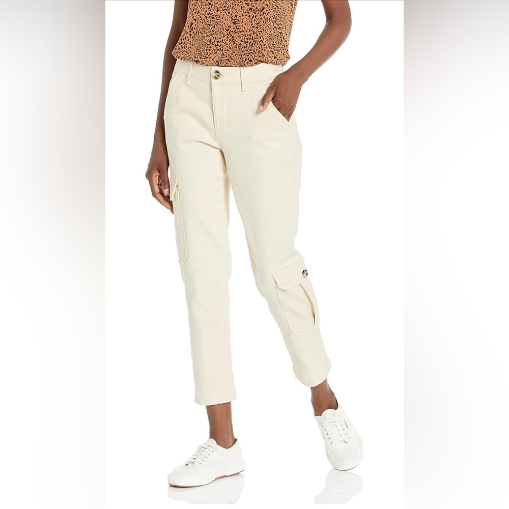 Democracy “Ab”solution Light Beige Cargo Capris